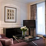 Hotel Grand Du Palais Royal Paris