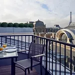 Grand Du Palais Royal Hotel