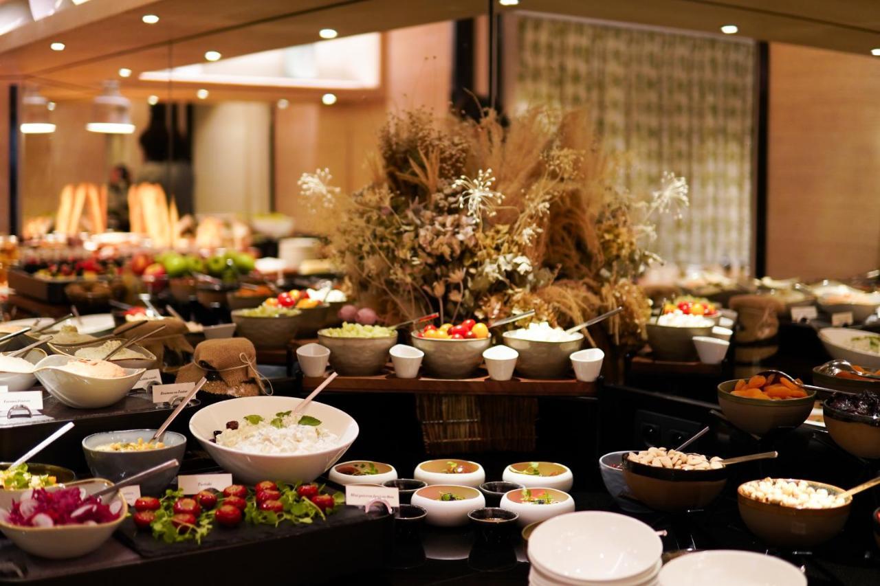 Grand Du Palais Royal Parigi