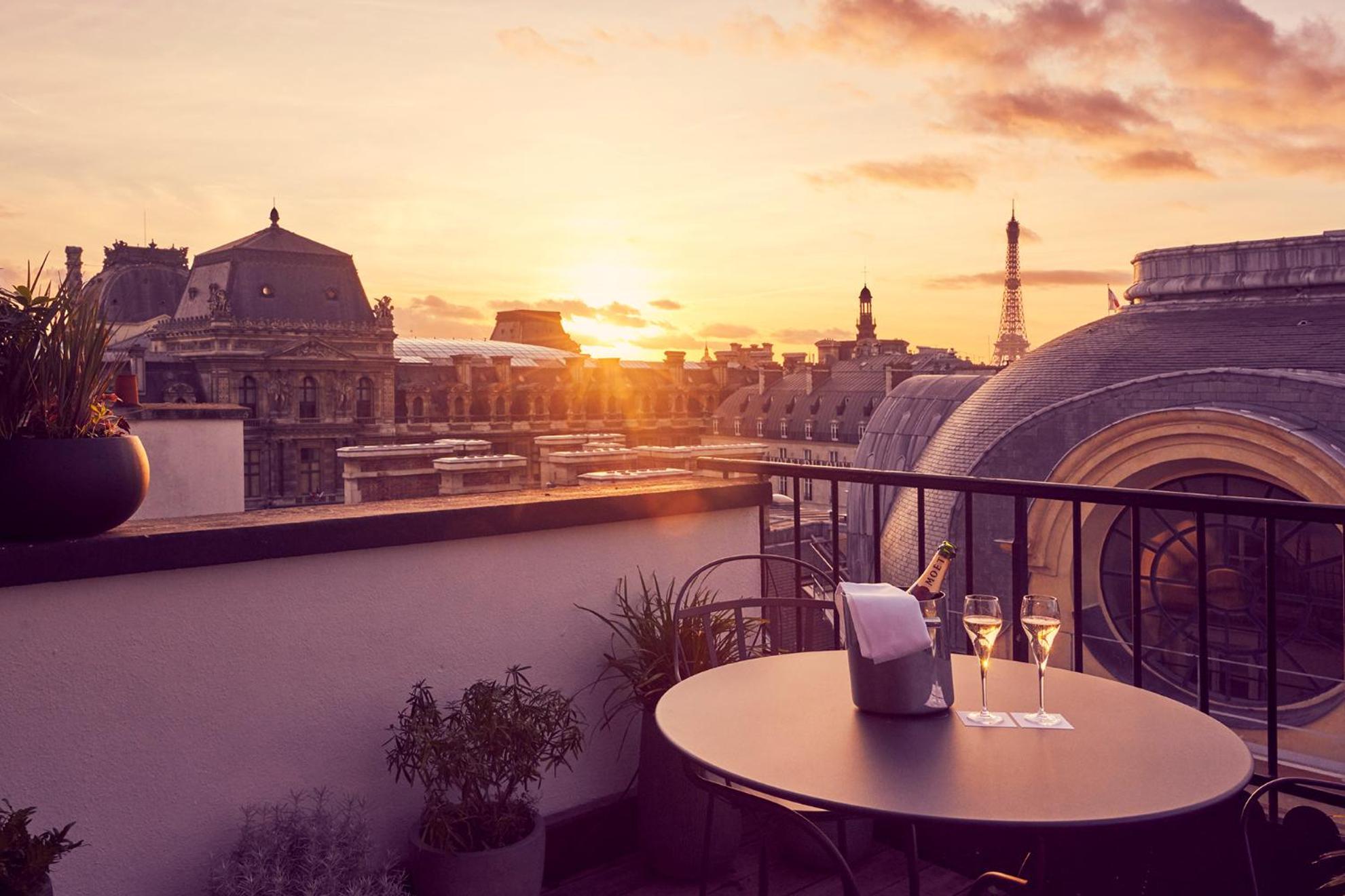 Grand Du Palais Royal Hotel