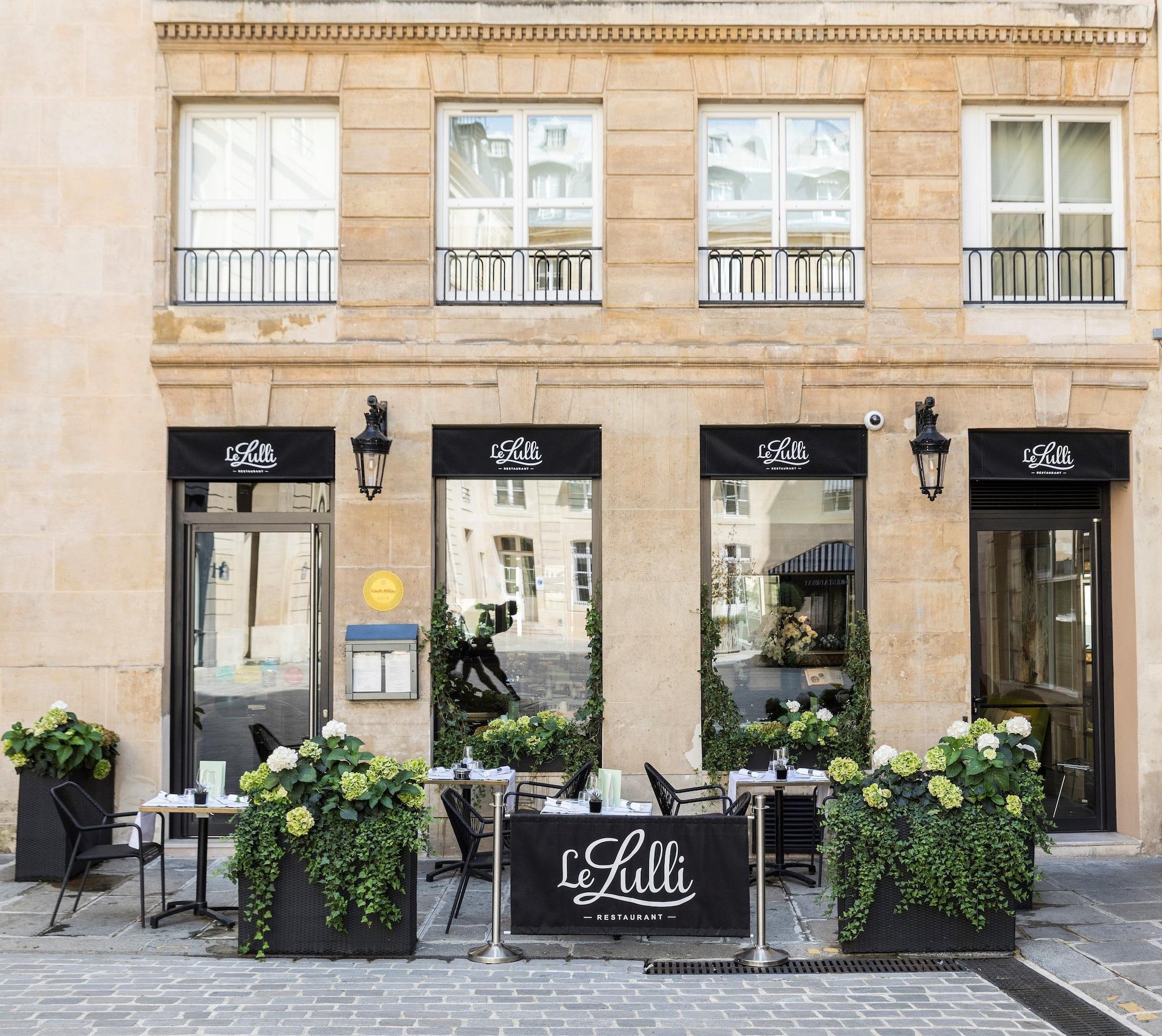 Grand Du Palais Royal Hotel Parigi