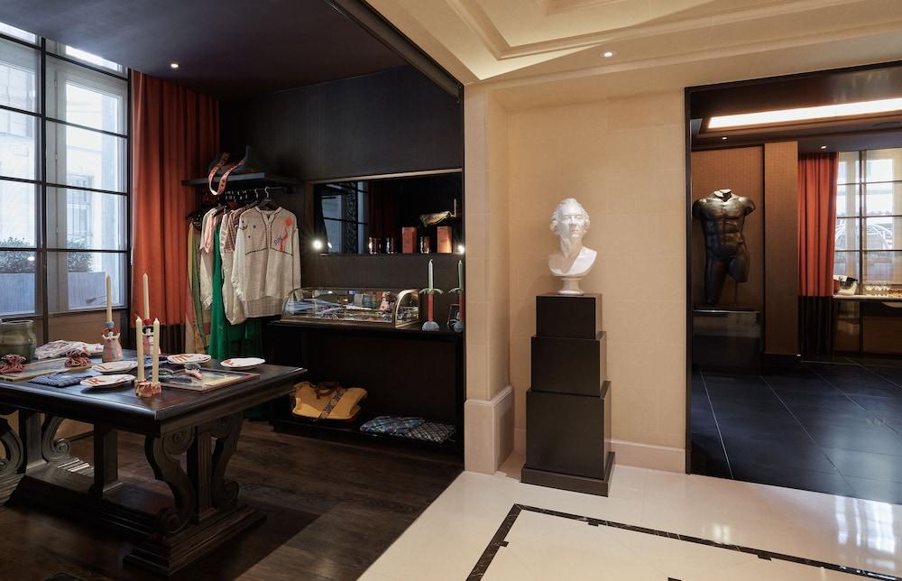 Grand Du Palais Royal 5* Paris