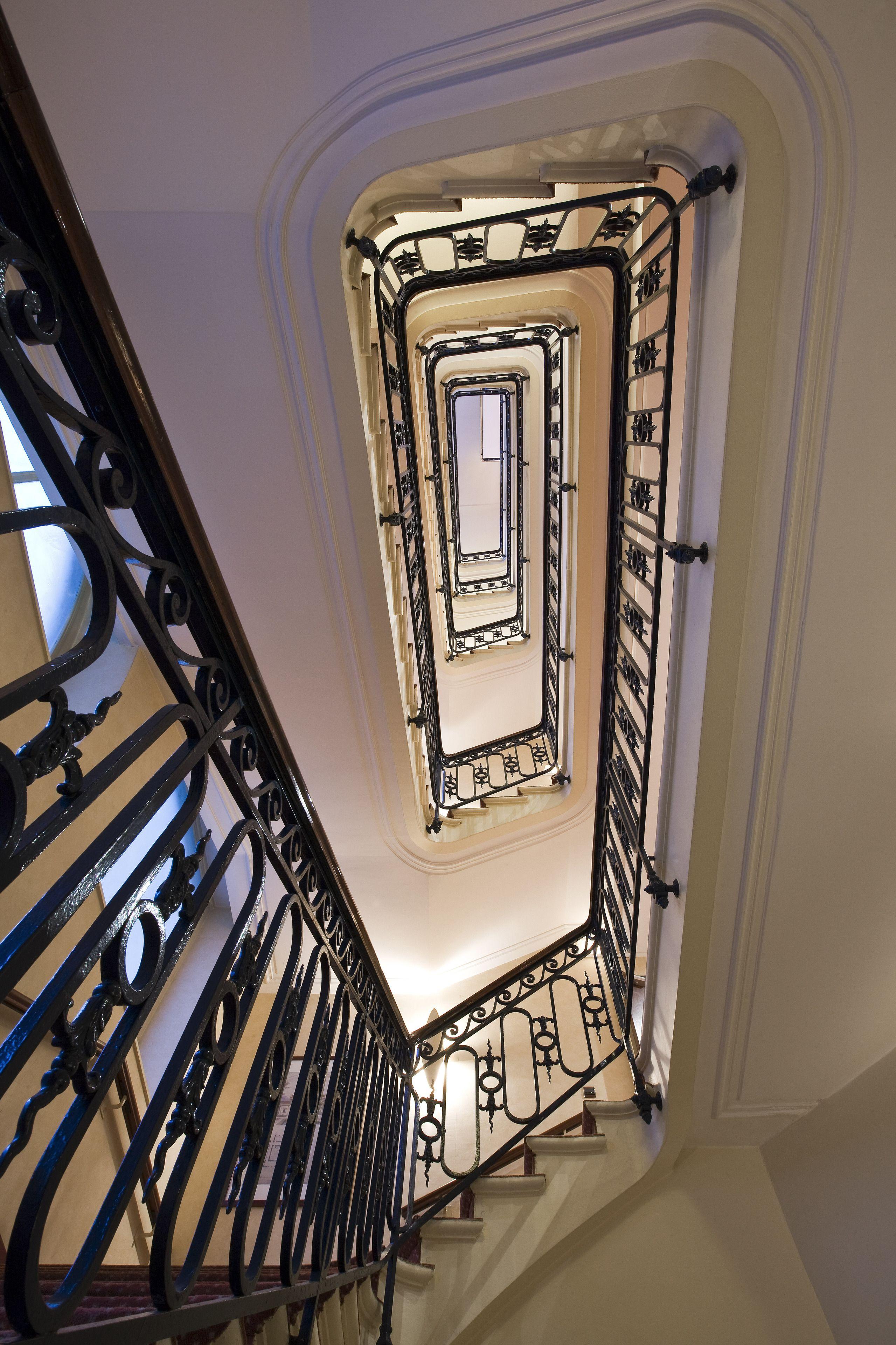 Grand Du Palais Royal Hotel