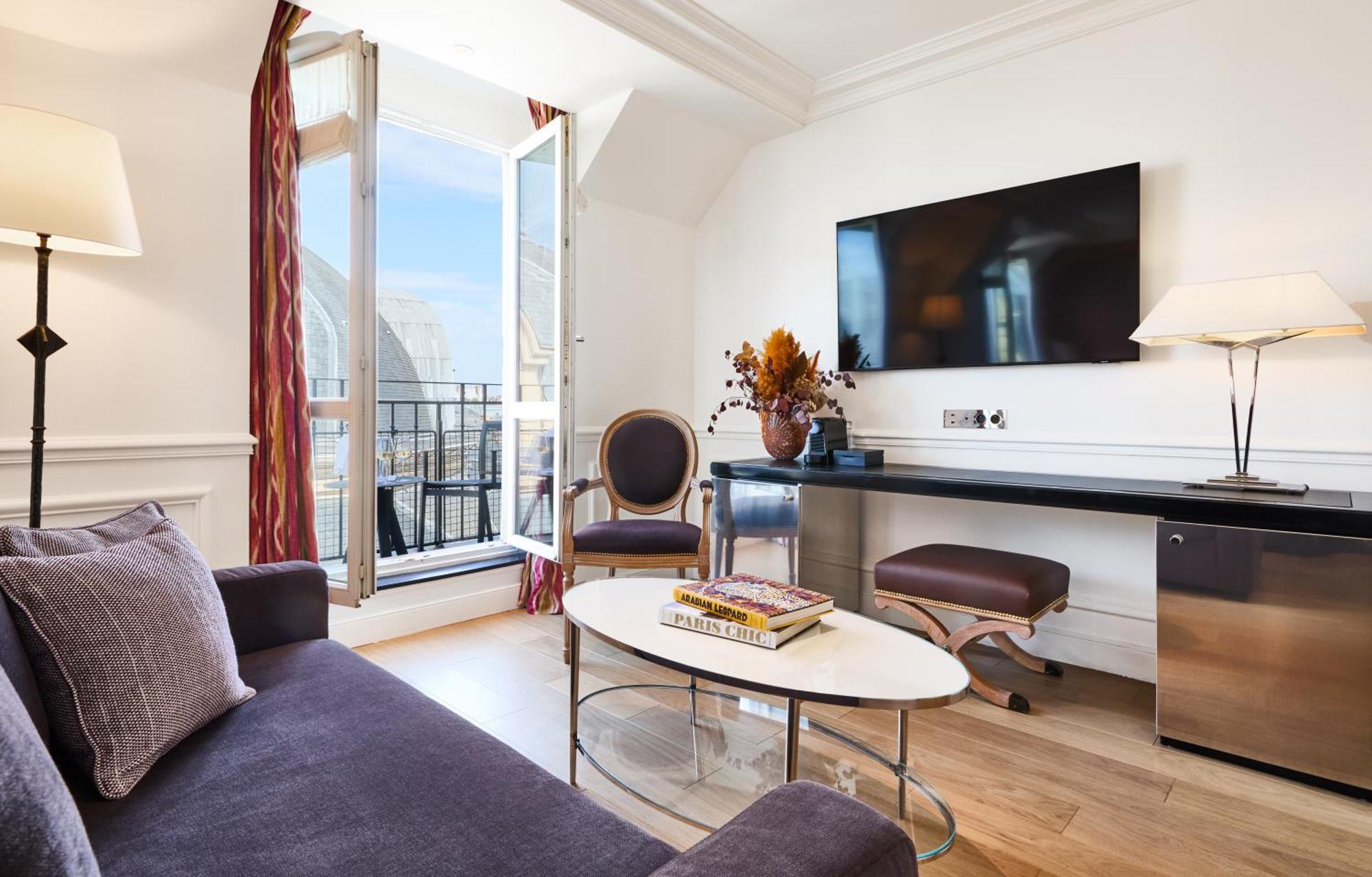 Hotel Grand Du Palais Royal 5*